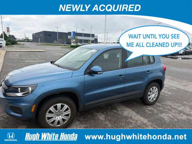 Used 2017 Volkswagen Tiguan S FWD image 1