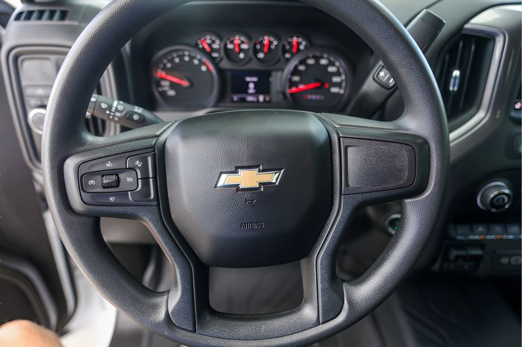 Used 2024 Chevrolet Silverado 1500 Custom RWD image 15