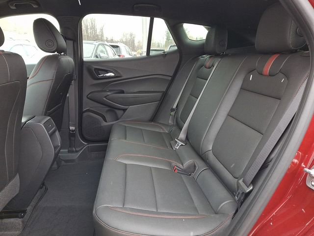 Used 2025 Chevrolet Trax RS w/ Driver Confidence Package image 21
