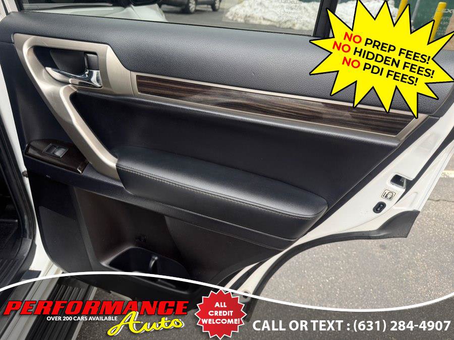 Used 2015 Lexus GX 460 w/ Navigation Package AWD/4WD image 26