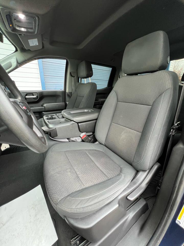 Used 2021 GMC Sierra 1500 4x4 Crew Cab w/ Sierra Value Package image 17