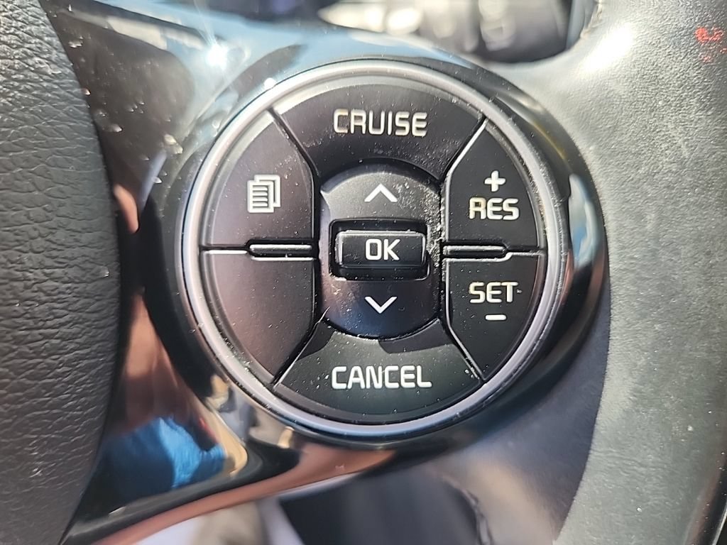 Used 2022 Kia Soul GT-Line FWD image 13