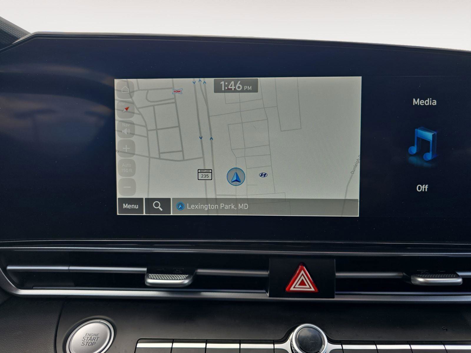 Used 2025 Hyundai Elantra SEL image 13