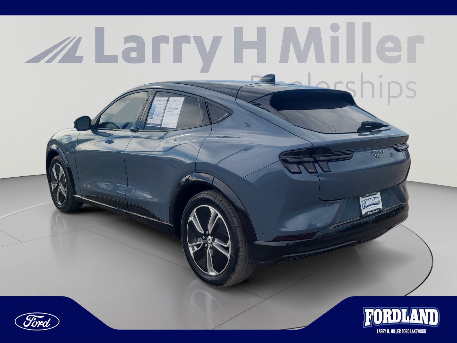 Used 2023 Ford Mustang Mach-E Premium RWD image 3