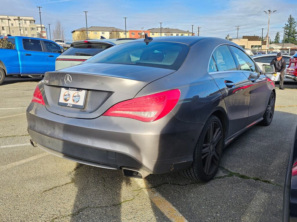Used 2015 Mercedes-Benz CLA 250 image 7