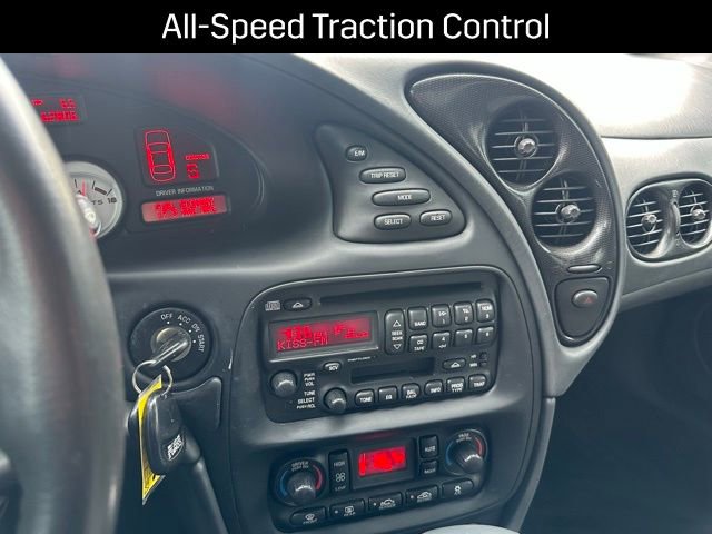 Used 2005 Pontiac Bonneville GXP image 9