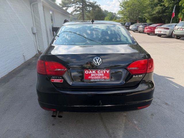 Used 2013 Volkswagen Jetta SE FWD image 6