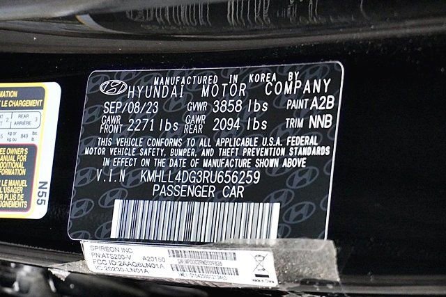 Used 2024 Hyundai Elantra SE image 30