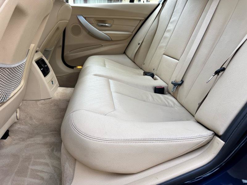 Used 2012 BMW 328i Sedan RWD image 51