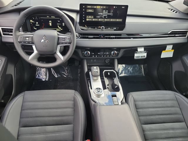 New 2026 Mitsubishi Outlander SE FWD image 17
