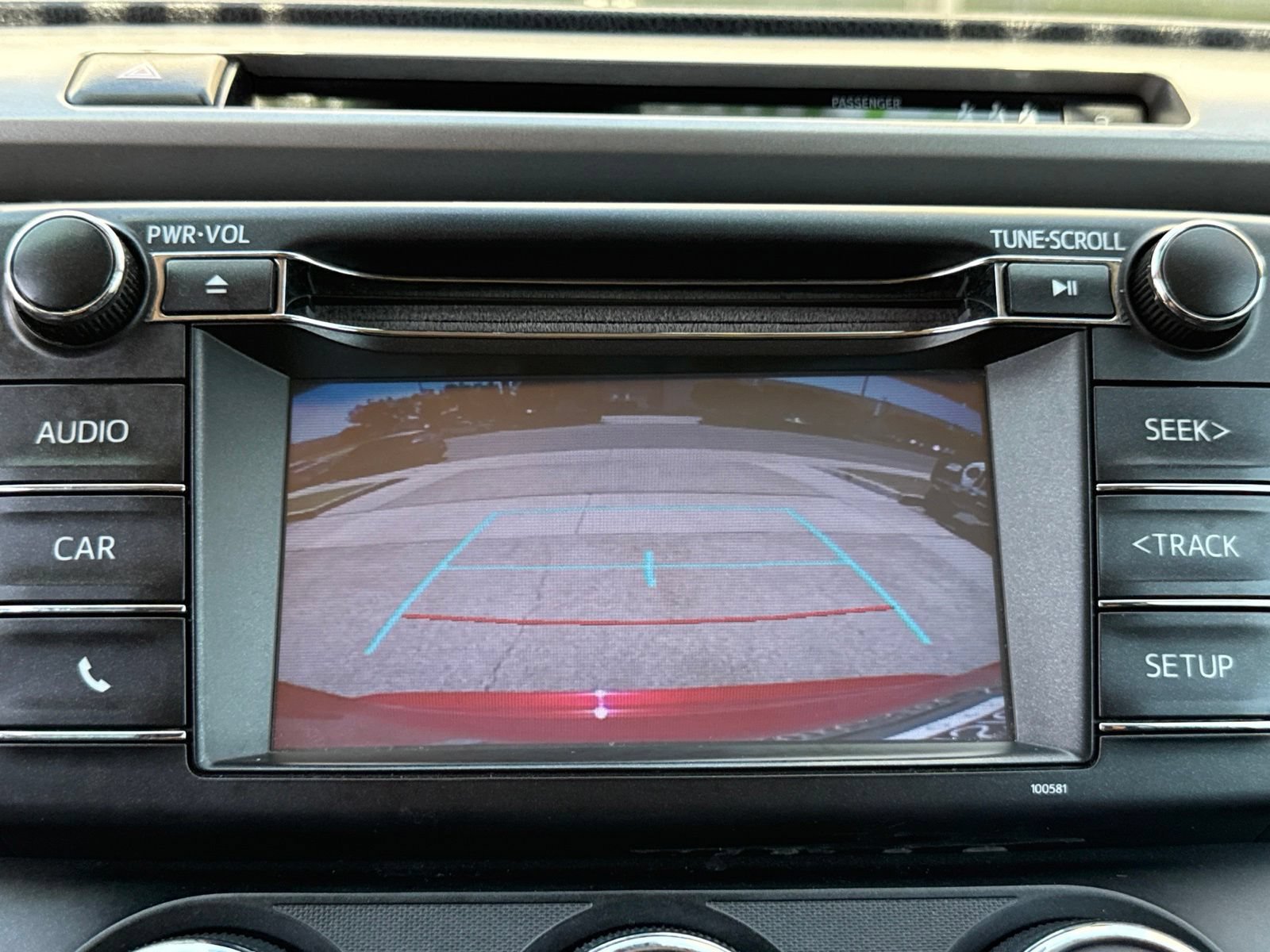 Used 2017 Toyota RAV4 LE FWD image 33