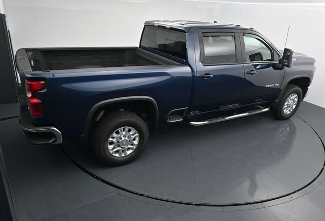 Used 2022 Chevrolet Silverado 2500 LT w/ Convenience Package AWD/4WD image 34