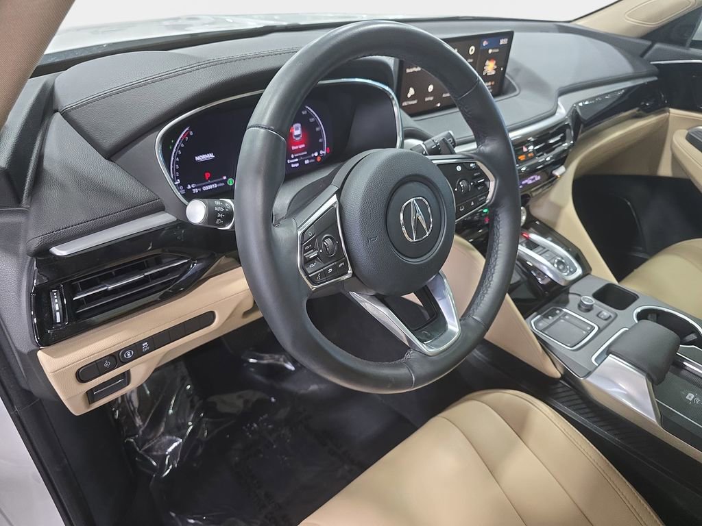 Used 2023 Acura MDX SH-AWD image 16