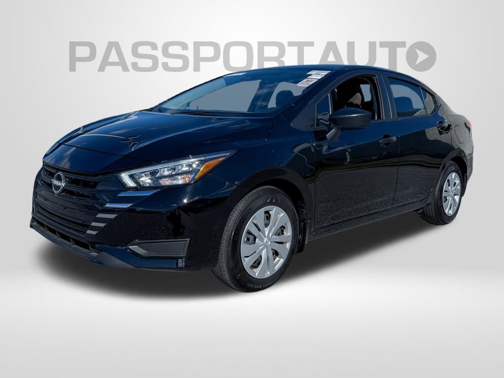 Used 2025 Nissan Versa S w/ Trunk Package