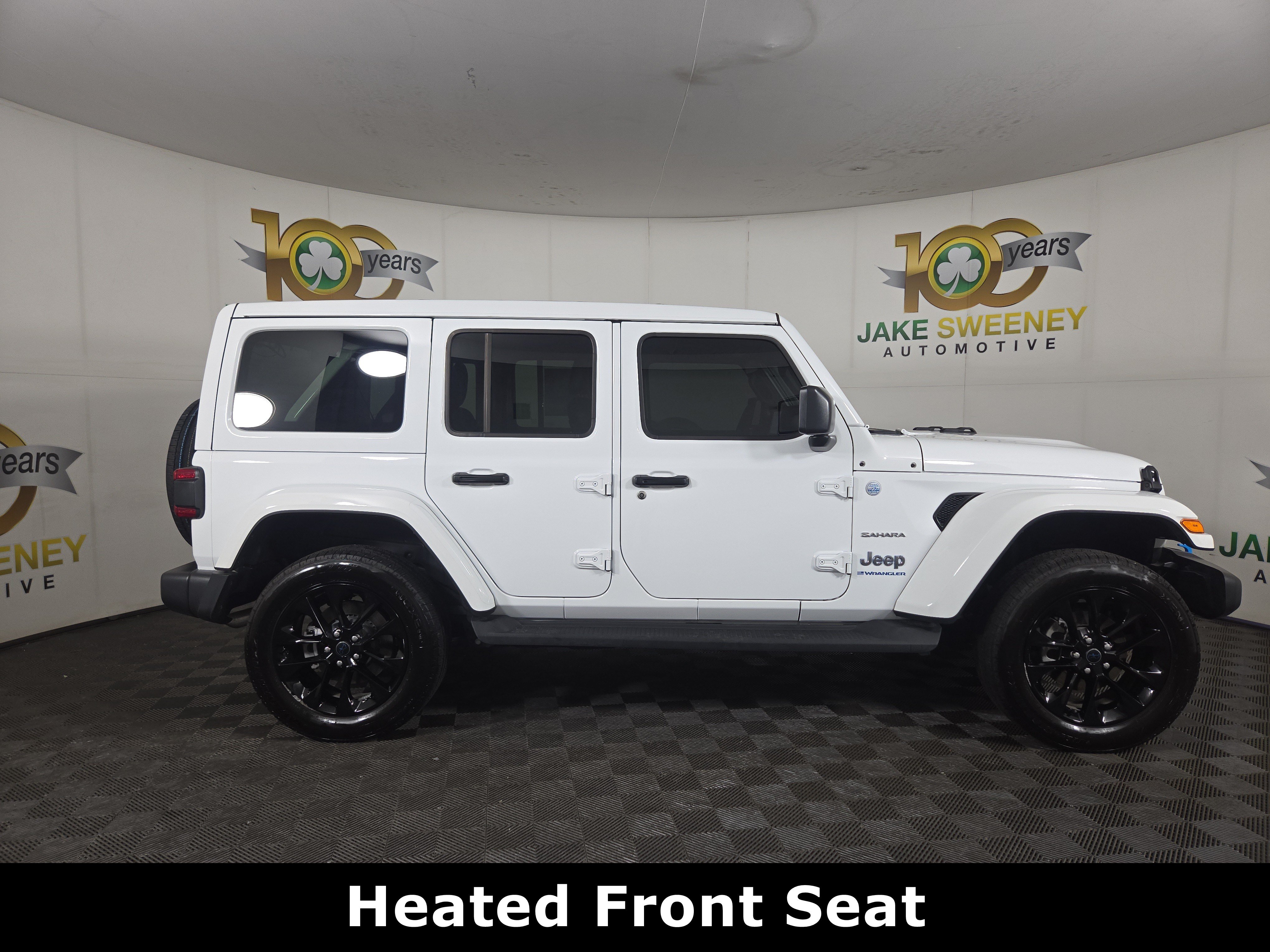 Used 2024 Jeep Wrangler Unlimited Sahara w/ Safety Group AWD/4WD image 11