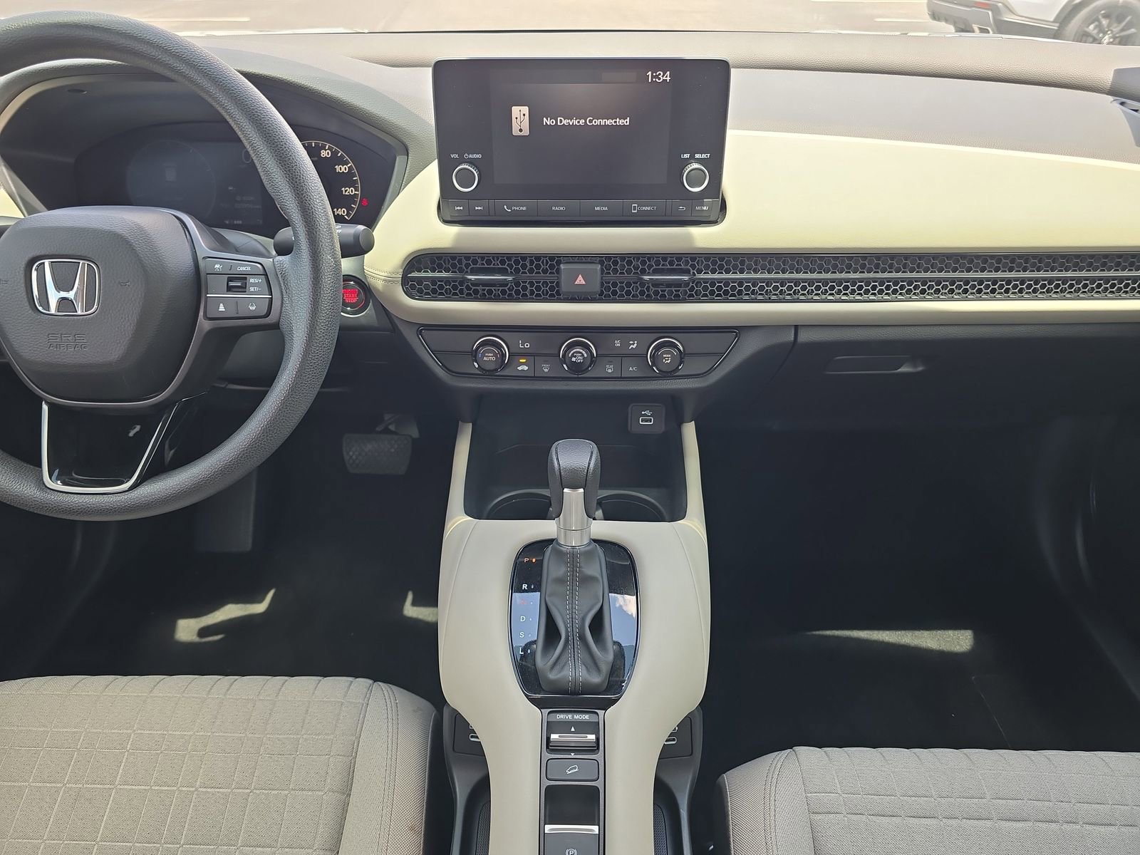 Certified 2025 Honda HR-V LX image 11