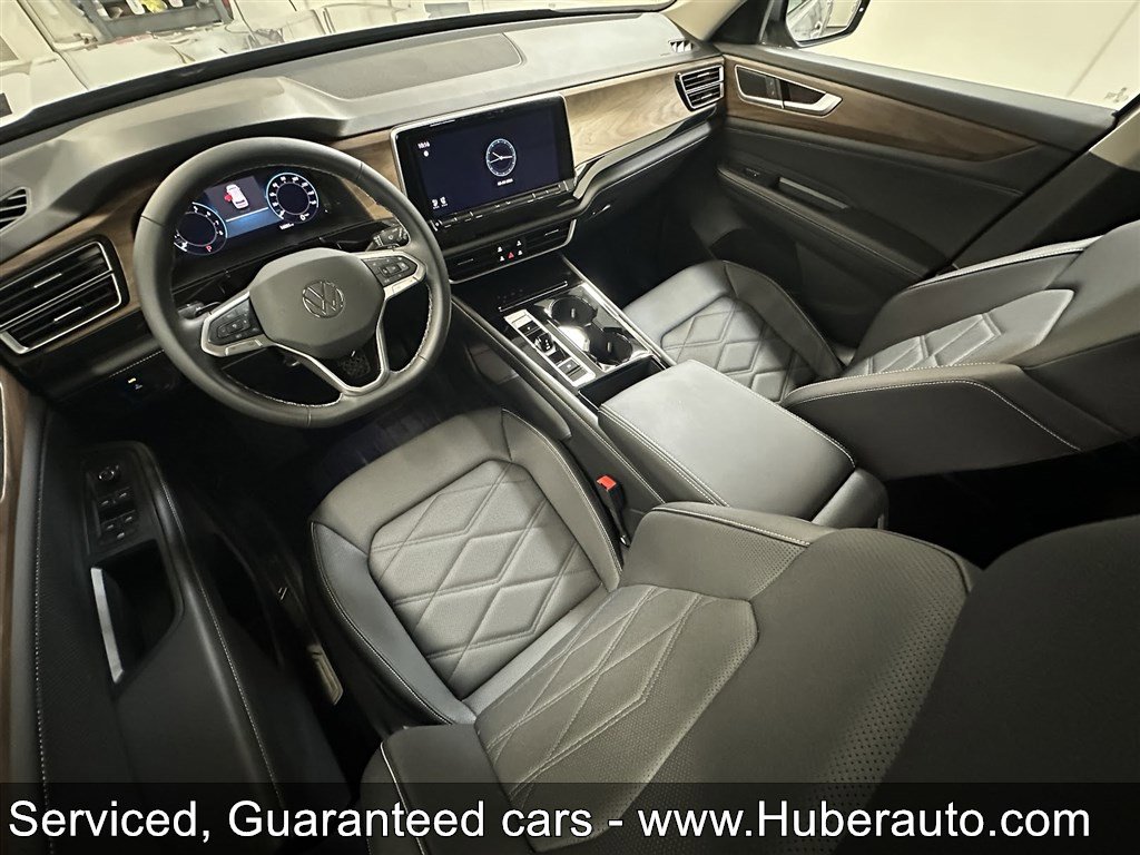 Used 2025 Volkswagen Atlas SE image 15