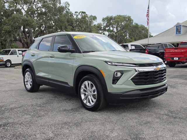 Used 2025 Chevrolet TrailBlazer LS w/ LS Convenience Package FWD image 7