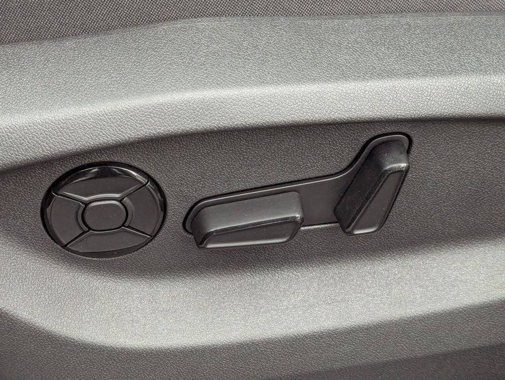 New 2026 Volkswagen Tiguan SE AWD/4WD image 27