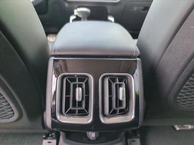 Used 2024 Kia Sorento SX FWD image 19