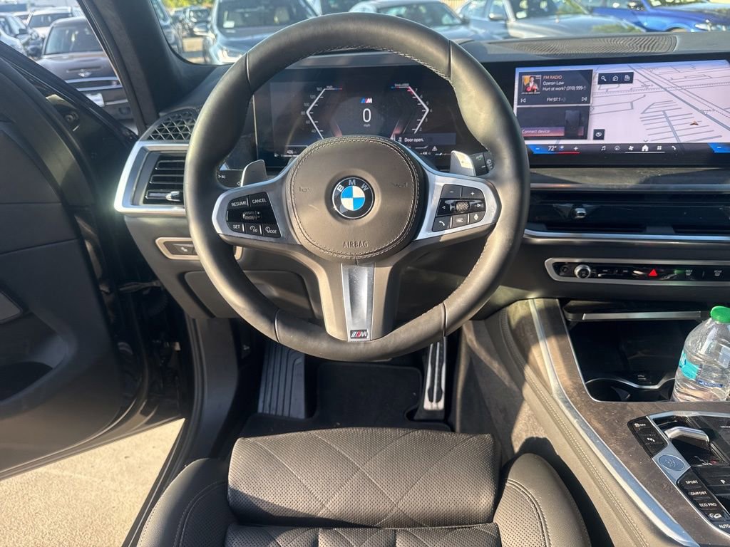 Used 2026 BMW X7 xDrive40i w/ M Sport Package AWD/4WD image 15