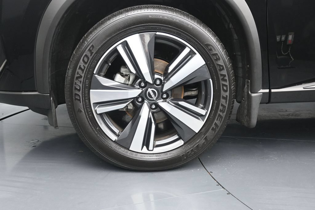 Certified 2025 Nissan Rogue SL AWD/4WD image 14