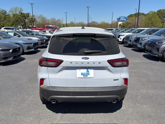 New 2026 Ford Escape Active image 17