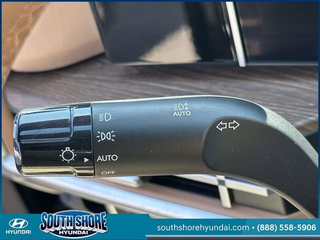 Used 2024 Hyundai Santa Fe Limited image 24