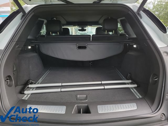 Certified 2024 Cadillac XT5 Premium Luxury w/ Technology Package FWD image 10