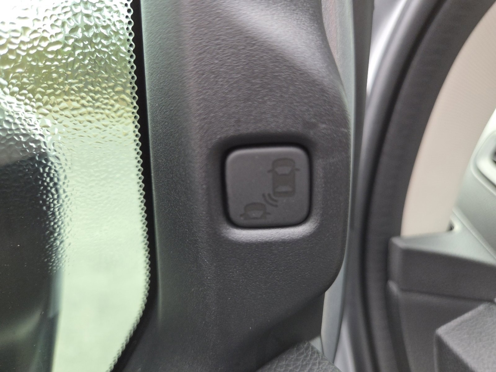 New 2026 Honda Odyssey Touring image 11