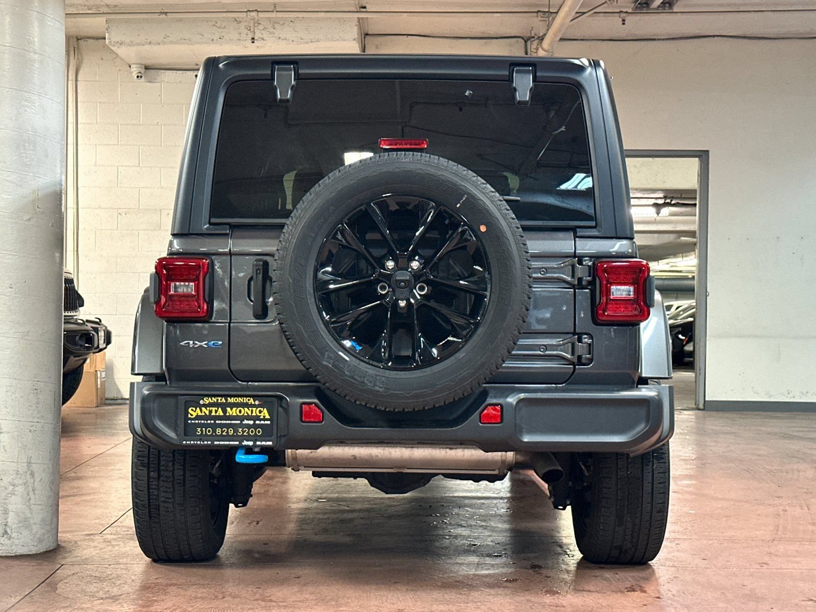 Certified 2023 Jeep Wrangler Unlimited Sahara AWD/4WD image 4