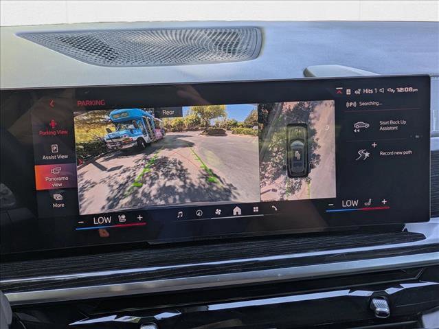 New 2026 BMW X7 M60i image 14