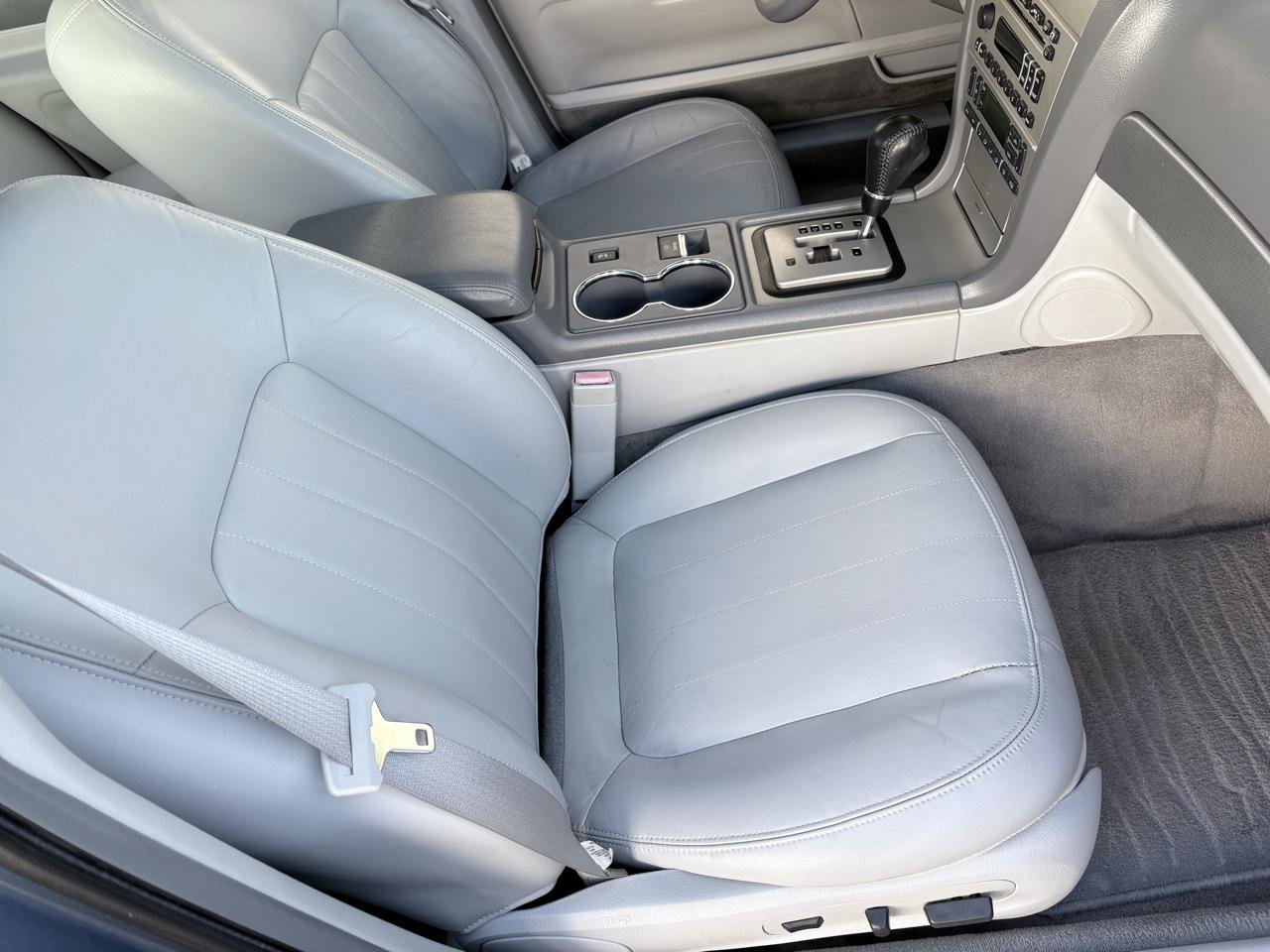 Used 2005 Lincoln LS RWD image 19