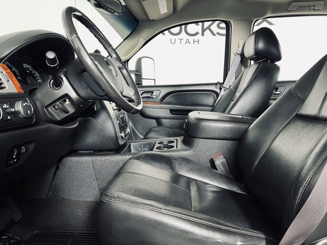 Used 2013 GMC Sierra 3500 SLT image 8