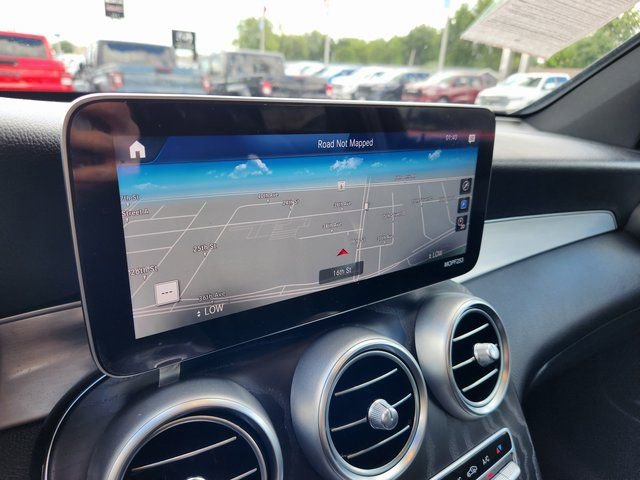 Used 2022 Mercedes-Benz GLC 300 4MATIC image 14