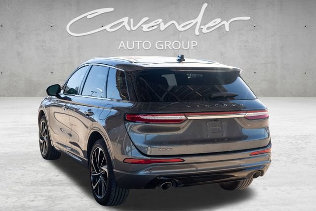 Used 2024 Lincoln Corsair Grand Touring image 5