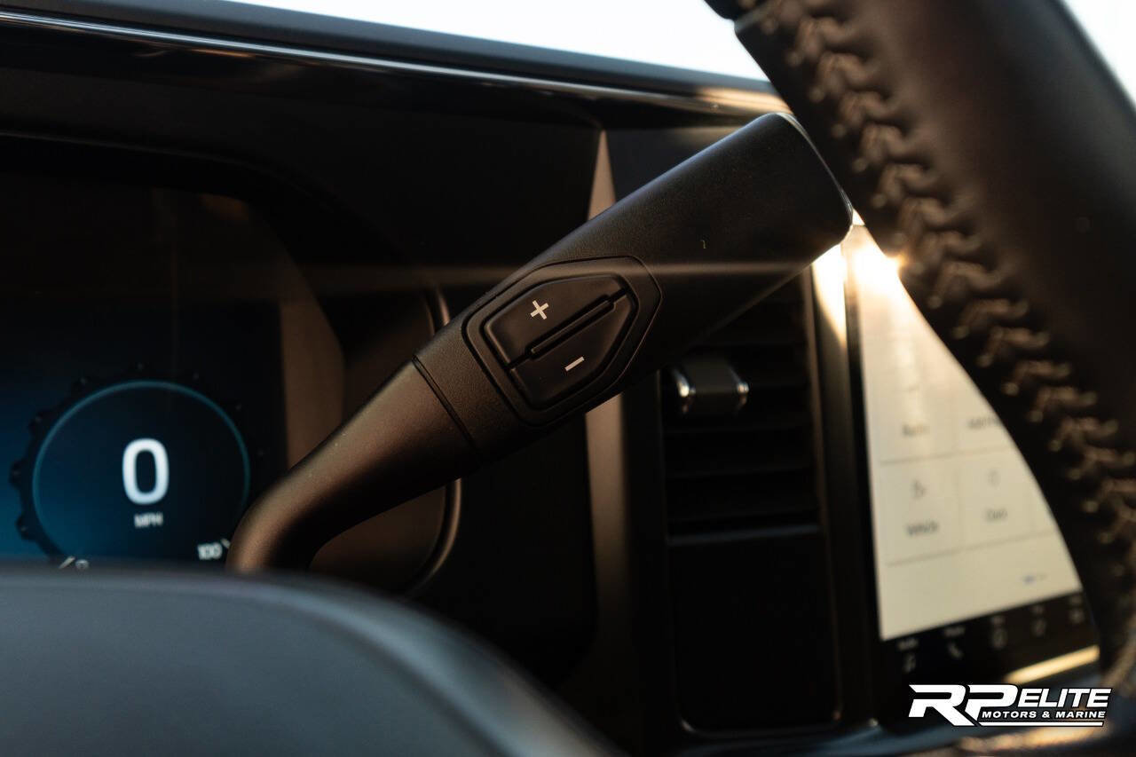 Used 2023 Ford F450 Lariat w/ FX4 Off-Road Package image 51