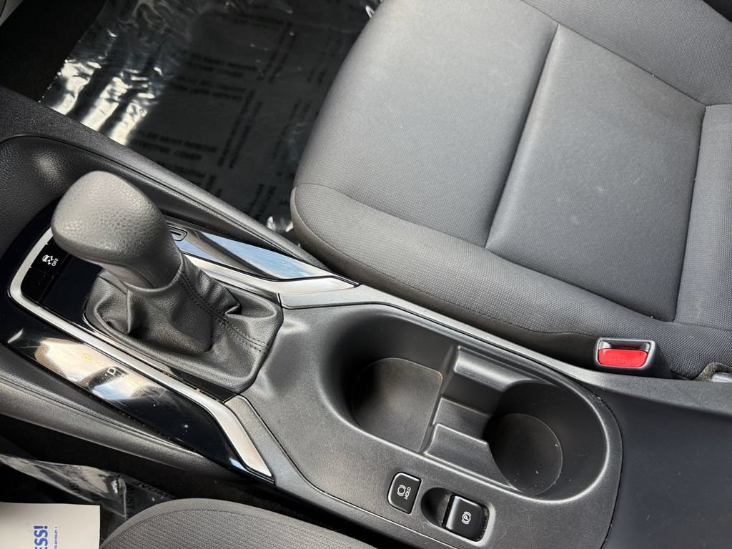 Certified 2024 Toyota Corolla LE FWD image 37
