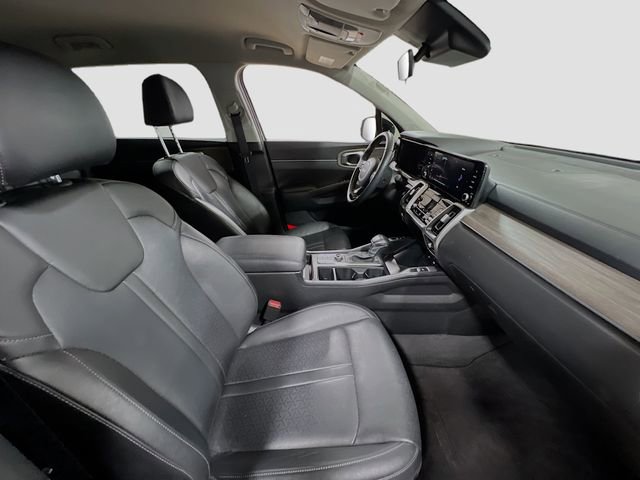Certified 2022 Kia Sorento S image 28