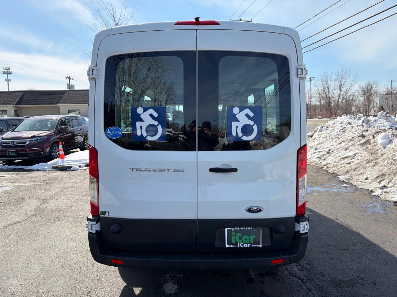 Used 2015 Ford Transit 350 XL RWD image 11