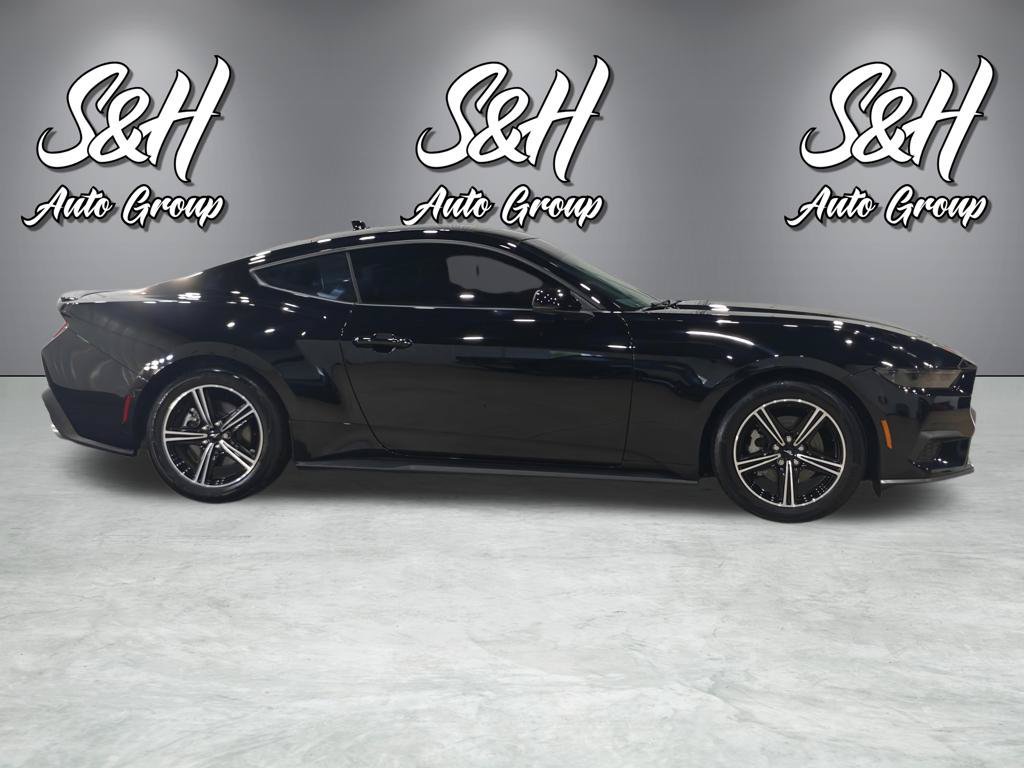 Used 2025 Ford Mustang Premium RWD image 21