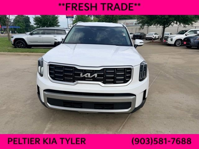 Used 2023 Kia Telluride S FWD image 2