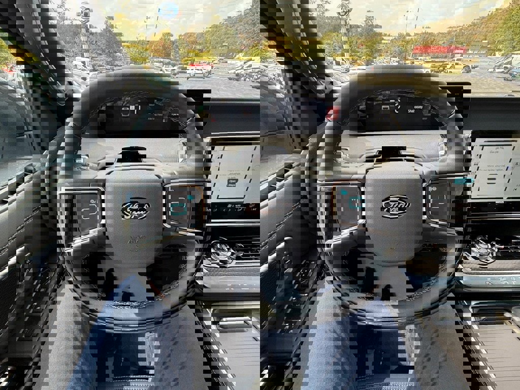 New 2025 Ford Expedition Max Platinum image 27