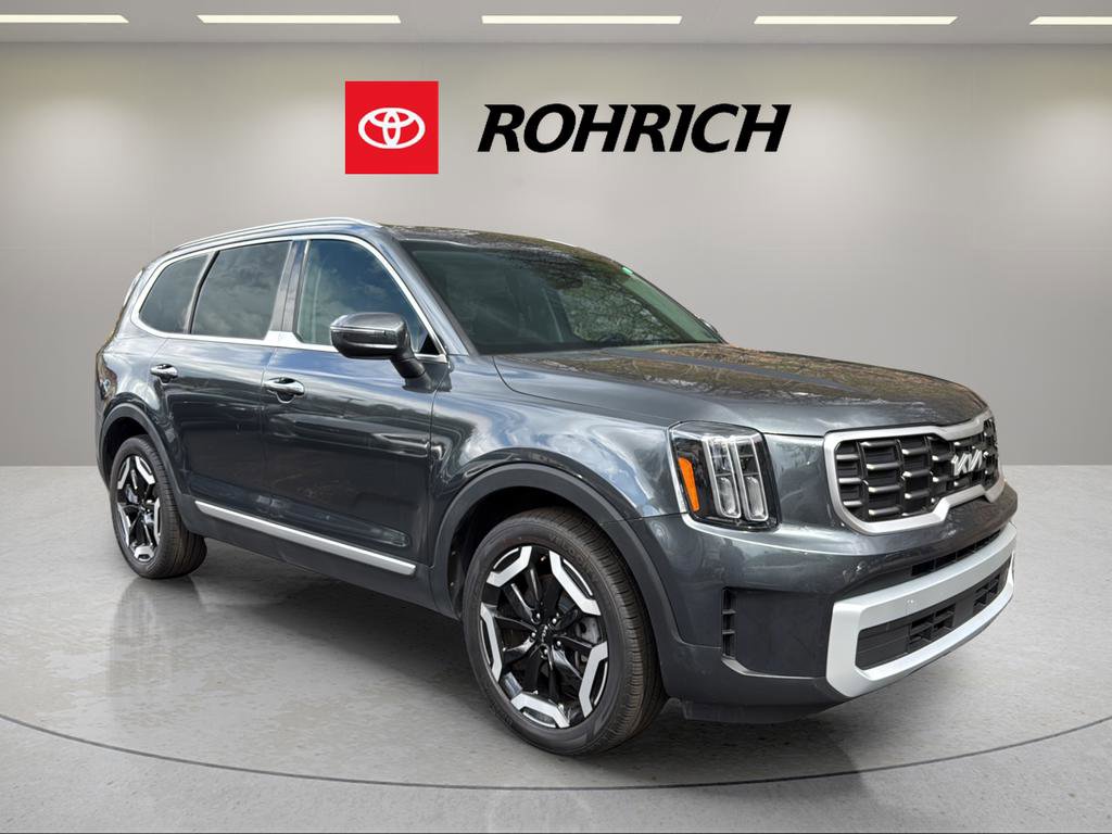 Used 2024 Kia Telluride S w/ S Sunroof Package image 4
