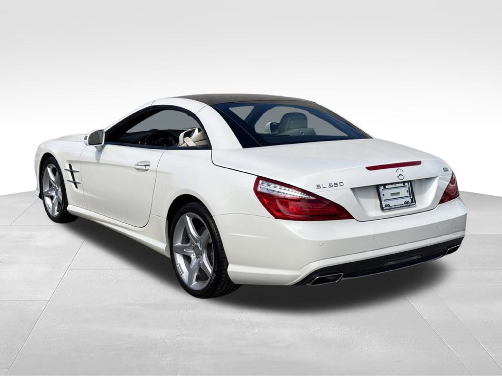 Used 2015 Mercedes-Benz SL 550 image 5