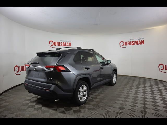 Used 2019 Toyota RAV4 XLE w/ Convenience Package AWD/4WD image 11