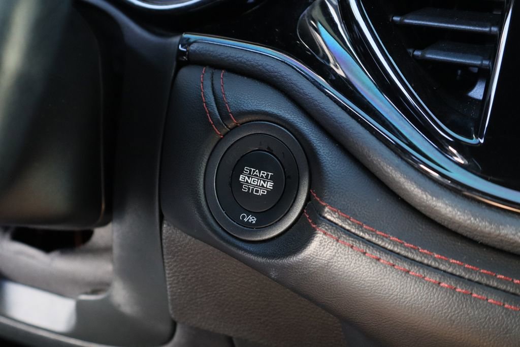 Used 2021 Dodge Durango R/T w/ Blacktop Package AWD/4WD image 18