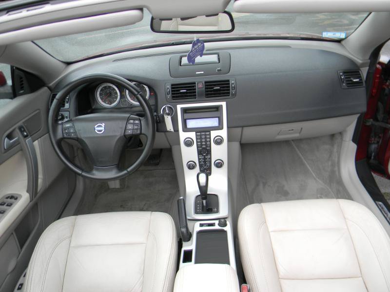 Used 2012 Volvo C70 T5 w/ Climate Pkg FWD image 22