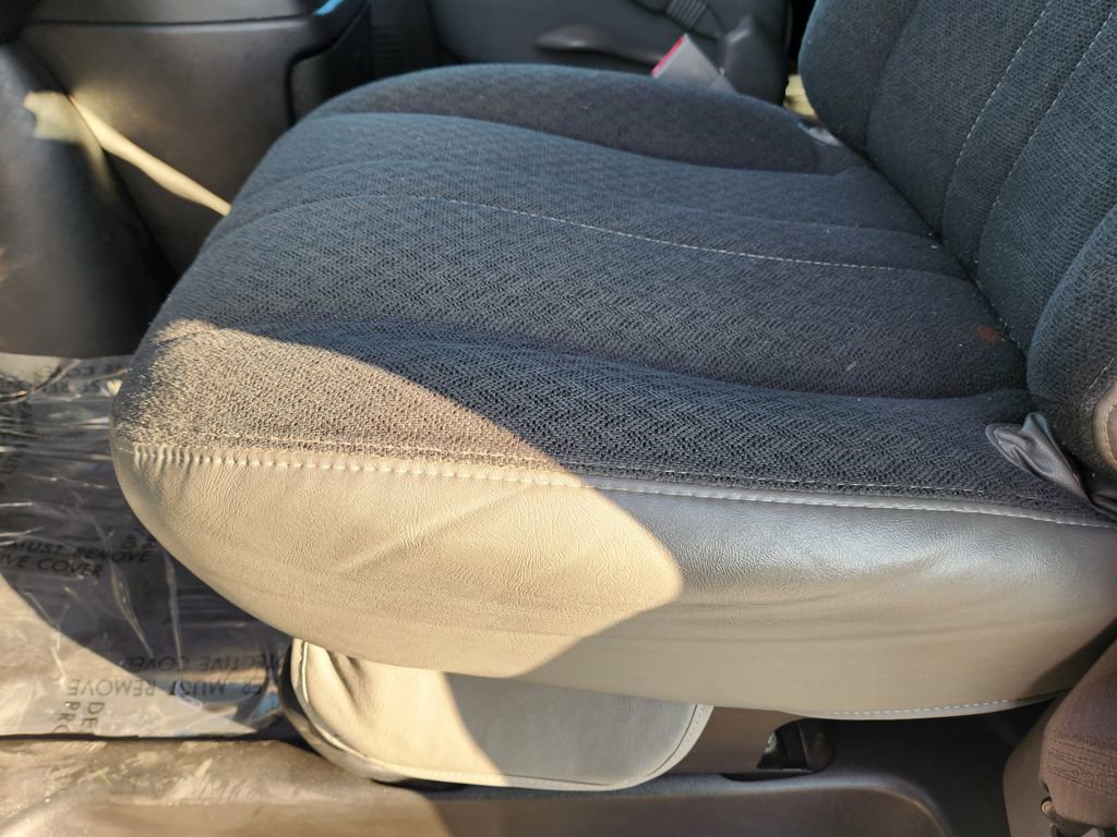 Used 2024 GMC Savana 2500 w/ Driver Convenience Package image 22