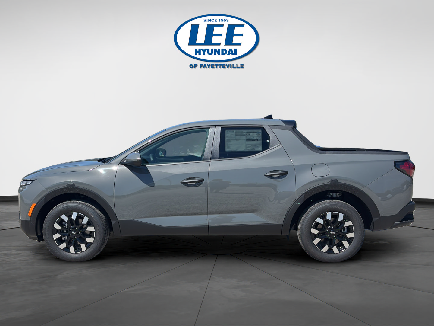 New 2027 Hyundai Santa Cruz SE AWD/4WD image 6